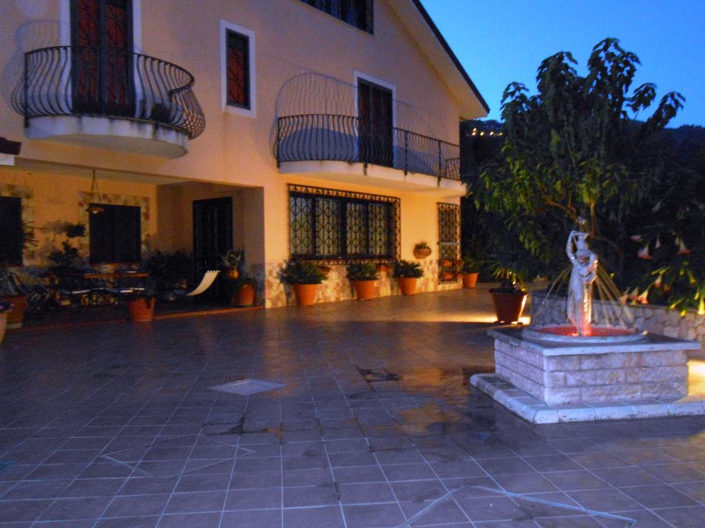 B&B Al Giardino Monreale Esterno foto