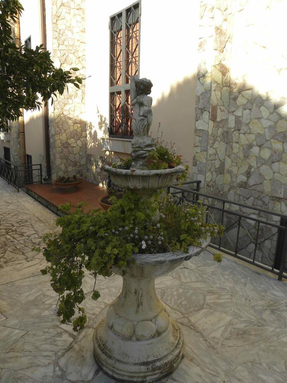 B&B Al Giardino Monreale Esterno foto